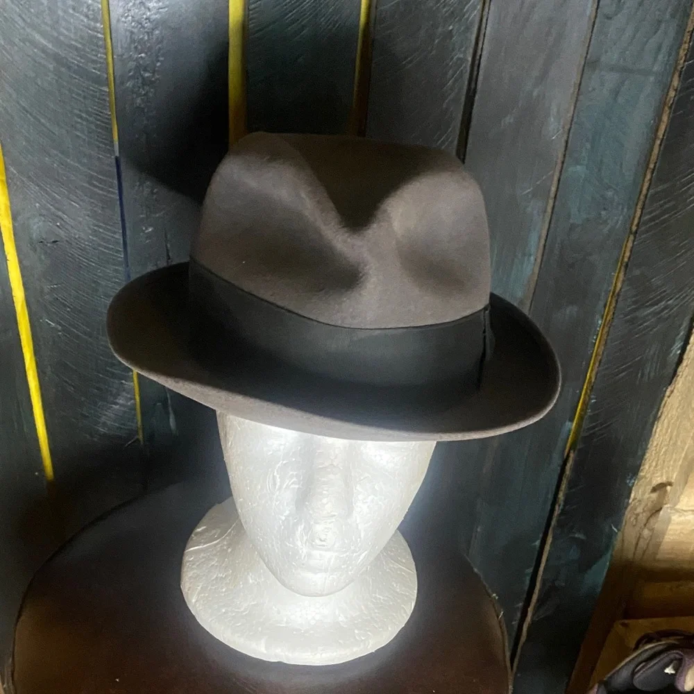 Vintage West-Brooke Stylish Gray Fedora fur felt Hat 6 7/8